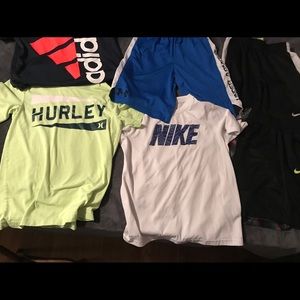 Youth Boys Medium Namebrand Clothes